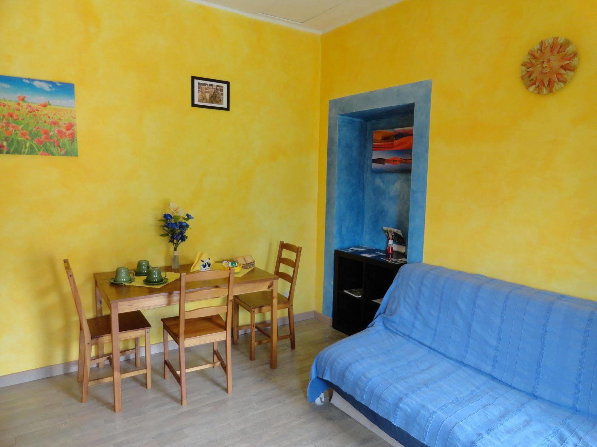 Casa Vacanza Spirito Libero Pianello  ภายนอก รูปภาพ