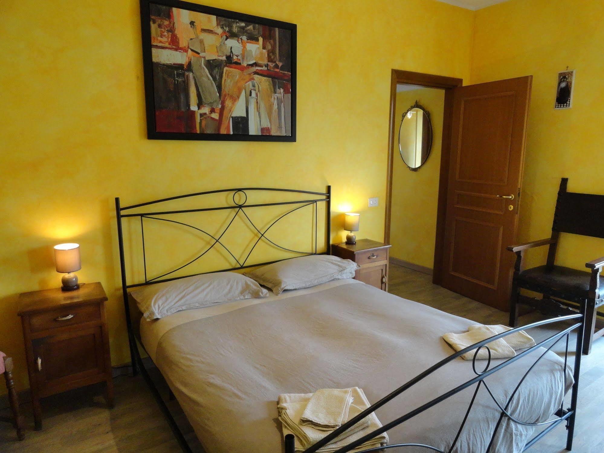 Casa Vacanza Spirito Libero Pianello  ภายนอก รูปภาพ