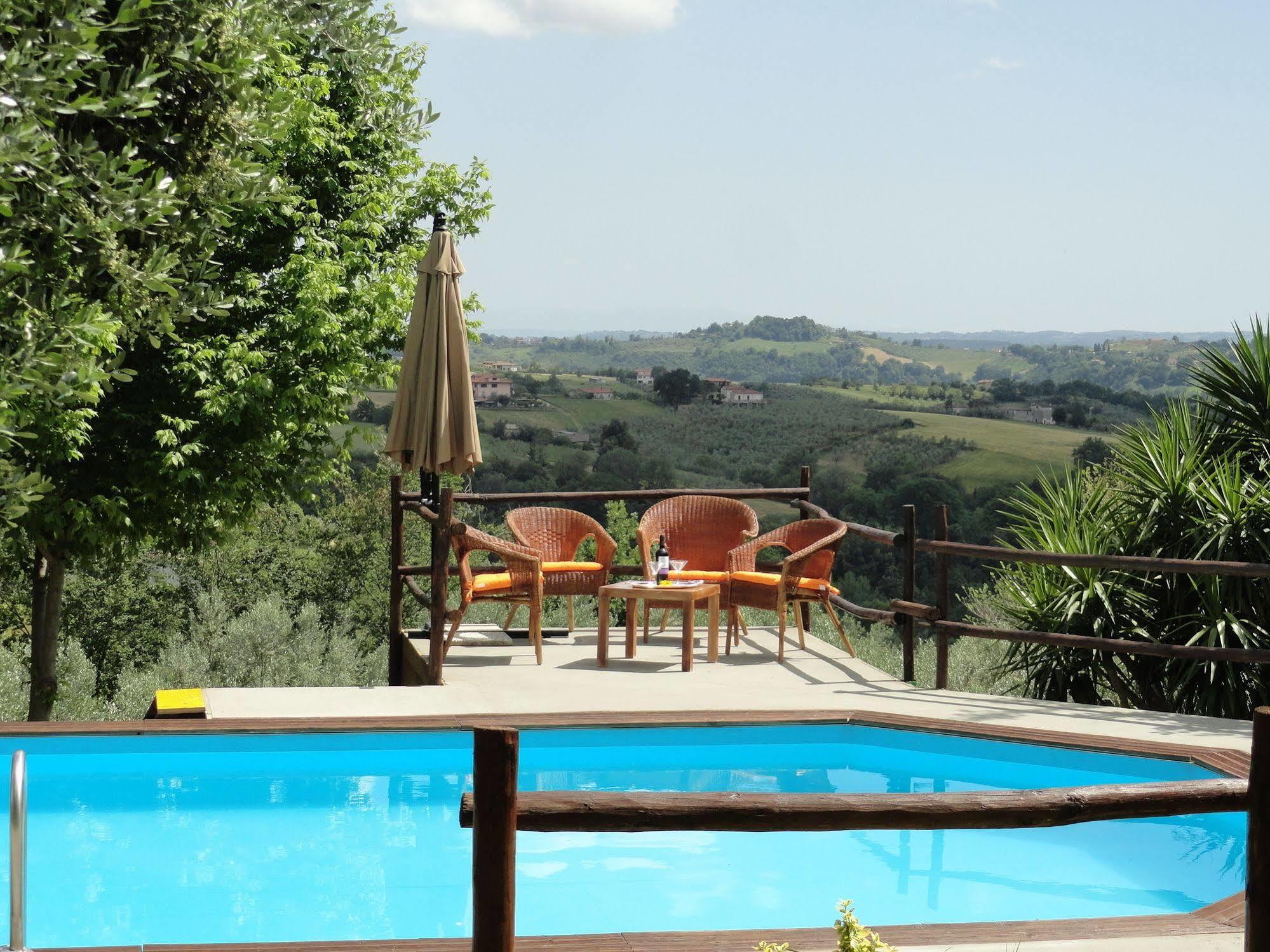 Casa Vacanza Spirito Libero Pianello  ภายนอก รูปภาพ